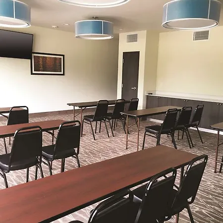La Quinta By Wyndham Lake Charles - Westlake 